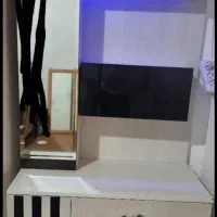 میز آرایش