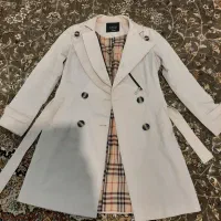 بارونی نو و بسیار شیک و تمیز