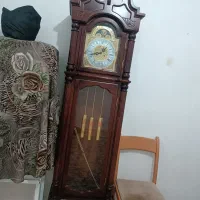 ساعت ایستاده چوبی