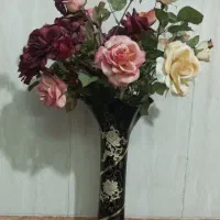 گل به همراه گلدون