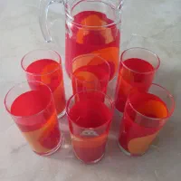 ۶ عدد لیوان و ۱ عدد پارچ