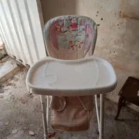 صندلی غذاخوری کودک