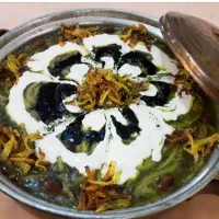 تهیه اش وانواع سالاد خانگی