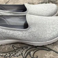 کفش اسکیچرز