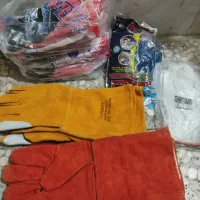 دستکش کار و چند نوع  چسب
