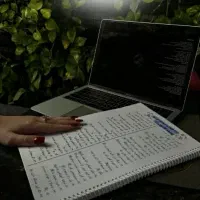 استخدام ادمین غیر حضوری حقوق بالا