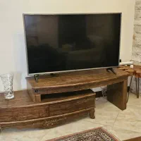 میز تلویزیون چوبی در حد نو