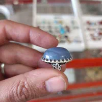 انگشتر سوسنی