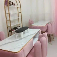اجاره  میز ناخن تخت مژه وتمایی لاین های زیبایی