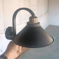 لوستر فلزی مدرن دیواری