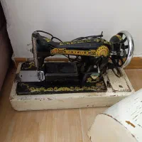 چرخ خیاطی قدیمی