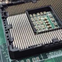 سرویس و تعمیرات و نصب ویندوز انواع کیس و لپتاپ