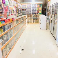 فروش کامل ویترین وقفسه ها بدون اجناس|فروشگاه و مغازه|ایرانشهر, |دیوار