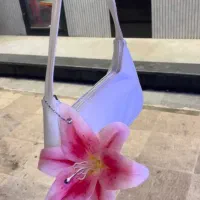آویزکیف لیلیوم