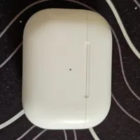 ایرپاد پرو با کاور کیس و جعبه