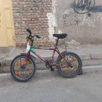 دوچرخه ۲۰ آساک