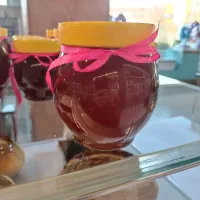 عسل طبیعی و ژل رویال اصل کردستان