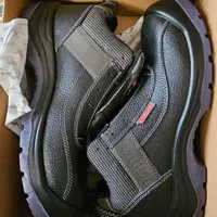 کفش ایمنی و پرسنلی سایز ۴۲