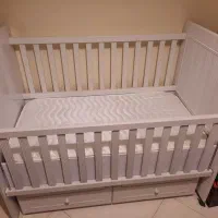 تخت کودک گهواره دار ساحل چوب|تخت و صندلی بچه|تهران, مجیدیه|دیوار