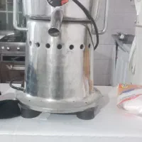 آبمیوه گیری صنعتی