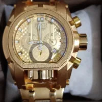 ساعت اینویکتا