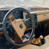 وانت مزدا B2000