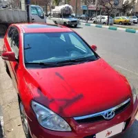 هیوندا i30 درحد مدل ۲۰۱۱