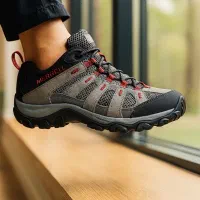 استفاده شهر و طبیعت ضدآب مرل اورجینال|کیف، کفش، کمربند|تهران, توحید|دیوار