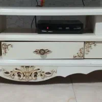 میز تلوزیونی و ساعت ایستاده ست
