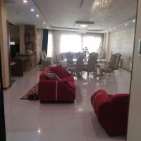 آپارتمان200مترفول امکانات مستغلاتی(فارغ التحصیلان