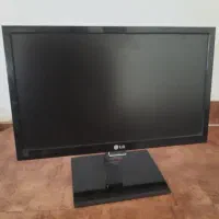 ۳تا مانیتور