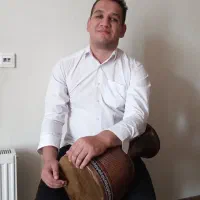 اجرای موسیقی سنتی زنده