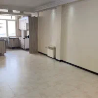 ۷۰ متر دو خواب ۸ سال ساخت