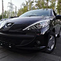 پژو 207i اتوماتیک سقف پانوراما ( مدل 1404صفر خشک