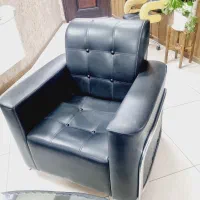 فروش مبلمان چرم ۴ نفره با میز وسط