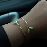 دستبند ظریف و شیک+تخفیف ۲۰٪