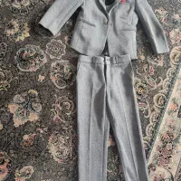 کت شلوار شیک سایز22 پسرانه همراه بولیز سفید