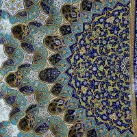 کاشی سنتی و سرامیک دست‌ساز هفترنگی گل و مرغ