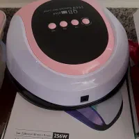 وسایل  کاشت ناخن فروشی مناسب کار آموز