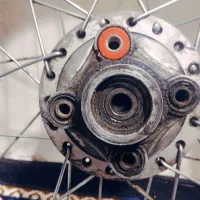 طوقه عقب و  توپی جلو موتور سالم|قطعات یدکی و لوازم جانبی|خواف, |دیوار