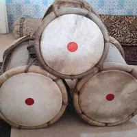 دمام چوب سرخ|سازهای سنتی|خورموج, |دیوار