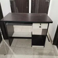 میز کامپیوتر|میز تحریر و کامپیوتر|سنگر, |دیوار