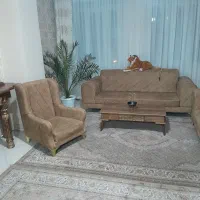 مبل راحتی کاملا سالم