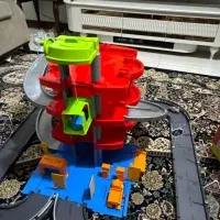 پارکینگ طبقاتی|اسباببازی بچه|تهران, چیتگر شمالی|دیوار