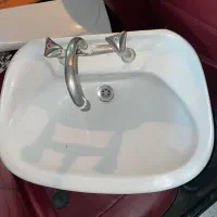 روشویی با پایه و شیر|لوازم سرویس بهداشتی|سهند, |دیوار