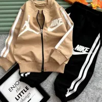 کودک شو|کفش و لباس بچه|بابل, |دیوار