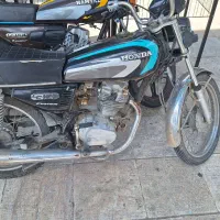 موتور ۱۲۵ متین سلامت