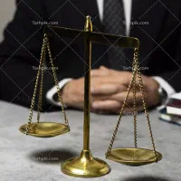 قاضی بازنشسته و وکیل پایه یک دادگستری