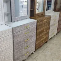 میز آرایش ریلی