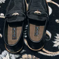 کفش|کیف، کفش، کمربند|گرمسار, |دیوار